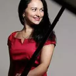 Dinara Klinton