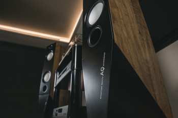Technologia audio AQ Wega 78 Ořech