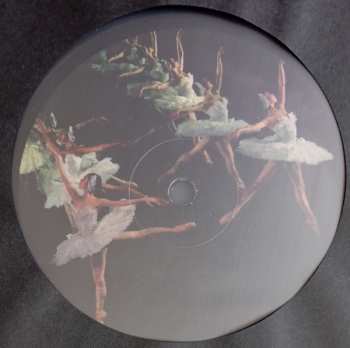 LP Austra: Swan Song