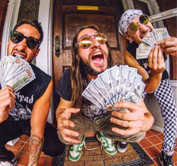 CD Balkun Brothers: 735 Farmington Ave