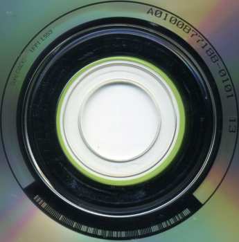 CD Boston: Don't Look Back