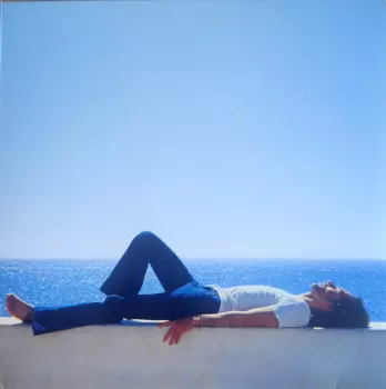 Cosmic Crooner: European Vacation