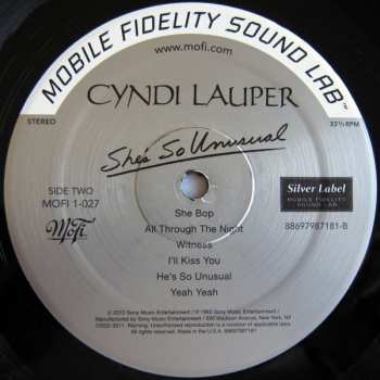 LP Cyndi Lauper: She's So Unusual LTD | NUM