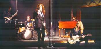 4CD/DVD/Zestaw pudełkowy Whitesnake: Restless Heart DLX | LTD