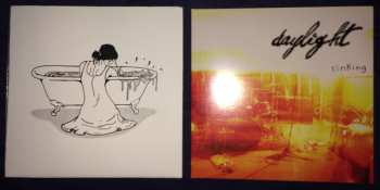 Album Daylight: Sinking