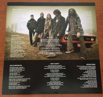 LP Electric Swan: Swirl In Gravity