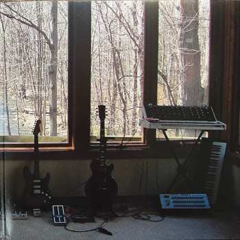 2LP Emeralds: Does It Look Like I'm Here?