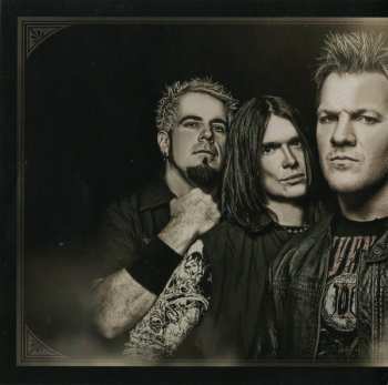 CD Fozzy: Sin And Bones LTD | DIGI