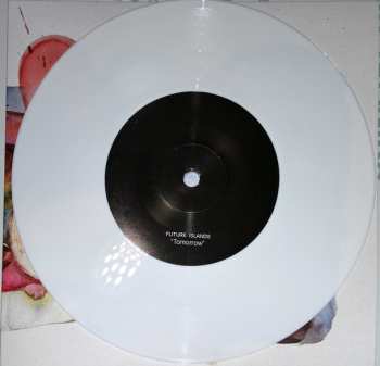 SP Future Islands: Tomorrow / The Fountain CLR