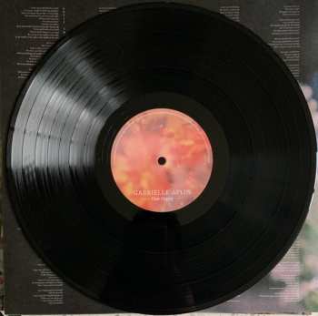LP Gabrielle Aplin: Dear Happy