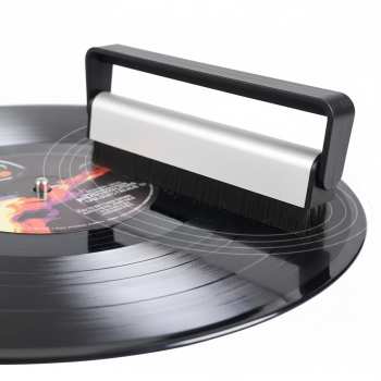 Technologia audio Goka Antistatický kartáček na desky z uhlíkových vláken