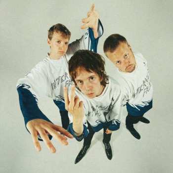 CD Internet Friends: Dressed To Kill