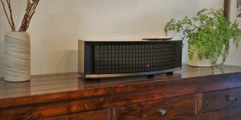 Technologia audio JBL L42ms Černý