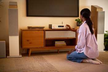 Technologia audio JBL Stage 240H - 2-pásmové Dolby Atmos Modulové Reprosoustavy, 4,5" - Bílá