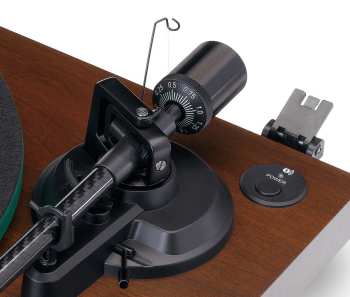 Technologia audio Lenco LBT-225 + AT-VM95E