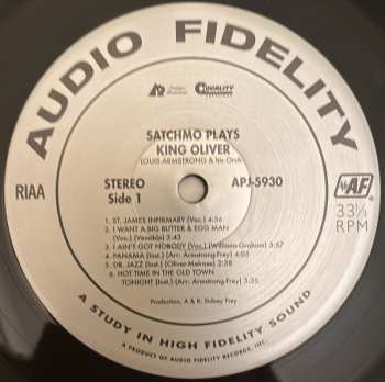 LP Louis Armstrong And His Orchestra: Satchmo Plays King Oliver