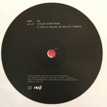 LP Lucas Santtana: O Céu É Velho Há Muito Tempo CLR