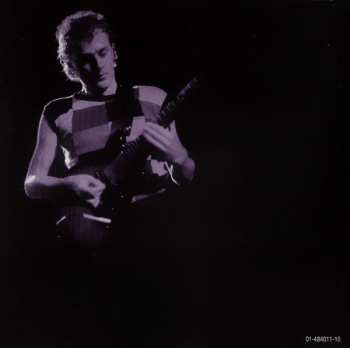 CD Men At Work: Contraband: The Best Of Men At Work