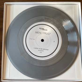 SP/Zestaw pudełkowy/MC Men I Trust: Forever Live Sessions CLR | LTD