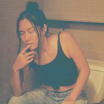 Album Okada: Fragility