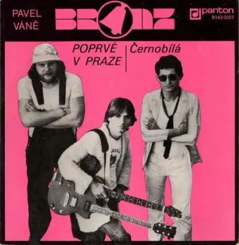 Pavel Váně: Poprvé V Praze / Černobílá