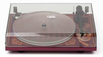 Audiotechnika Pro-Ject Essential III + Om10 - Special Edition: George Harrison