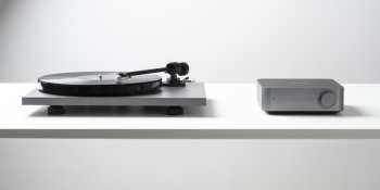 Technologia audio Pro-ject Stereo Set Phono + Streaming -  Audio Set Se Zesilovačem Wiim A Gramofonem, šedý