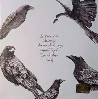 CD Red Velvet: Ice Cream Cake