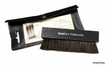 Technologia audio Simply Analog  - Anti-static Wooden Brush Cleaner S/1 Black