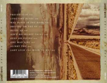 CD Snowy White: Driving On The 44
