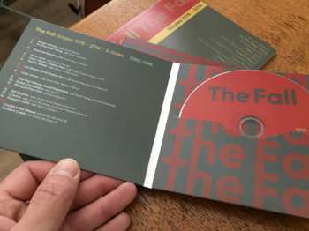 7CD/Zestaw pudełkowy The Fall: Singles 1978 - 2016 DLX