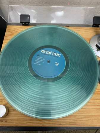 LP The Red Clay Strays: Moment Of Truth CLR