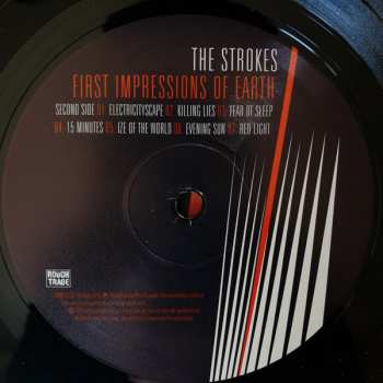 LP The Strokes: First Impressions Of Earth
