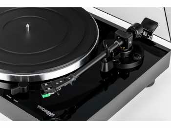 Technologia audio Thorens TD 202 Černá + Audio-Technica AT-95e
