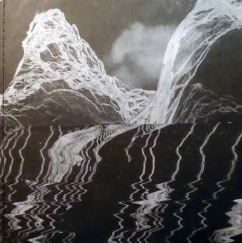 LP Thrice: To Be Everywhere Is To Be Nowhere