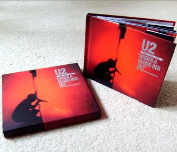CD/DVD/Zestaw pudełkowy U2: Under A Blood Red Sky (Live)