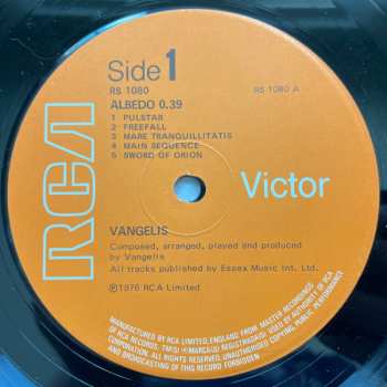 LP Vangelis: Albedo 0.39
