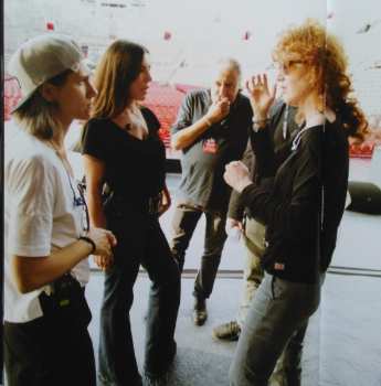 2CD/DVD/Zestaw pudełkowy Various: Amiche In Arena DLX