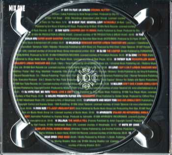3CD Various: Jungle Is Massive