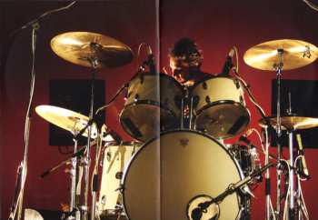 DVD Wolfmother: Please Experience Wolfmother Live DLX