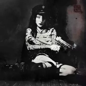 Yeule: Evangelic Girl Is A Gun